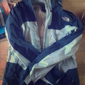 North face woman’s jacket size medium blue